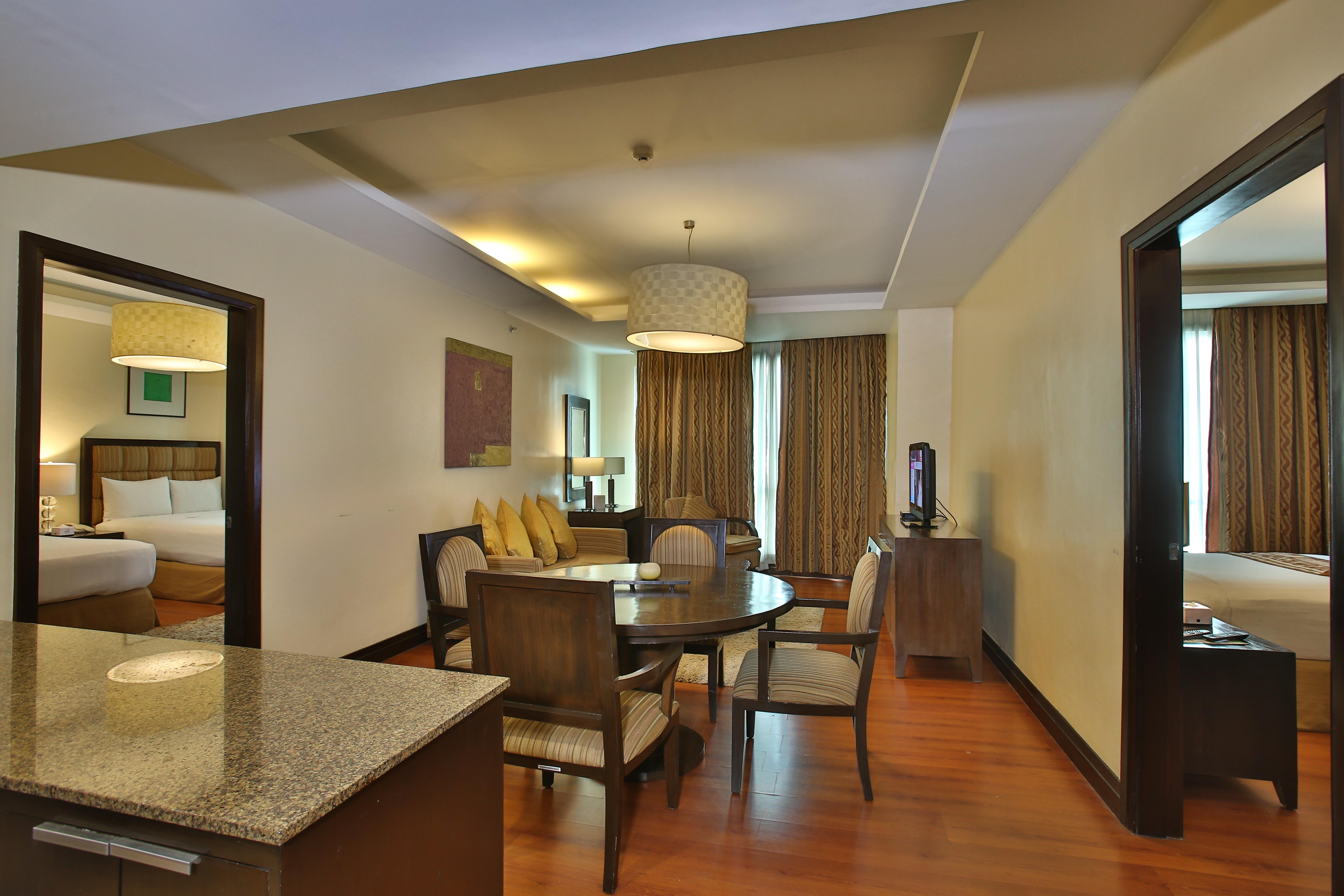 Crown Regency Hotel & Towers Cebu Eksteriør billede