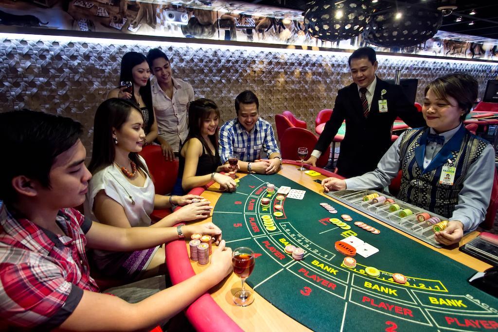 Crown Regency Hotel & Towers Cebu Eksteriør billede